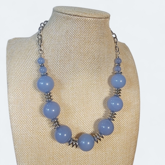 Blue Beaded Necklace With Silver Tone Accents Statement Jewelry - Picture 3 of 15
